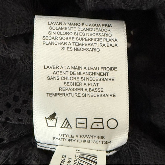 BCBG MaxazriaLace Halter Top. Size L - Picture 10 of 11